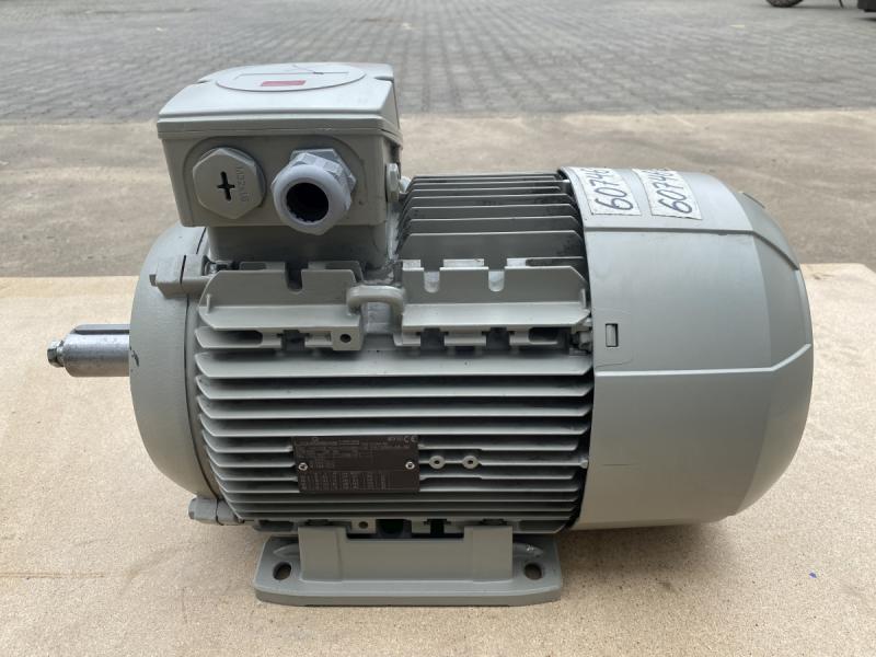 Drehstrom Elektromotor 7,5 kW Drehstrommotor Kraftstrommotor, E-Motor, Käfigläufer, Asynchronmotor