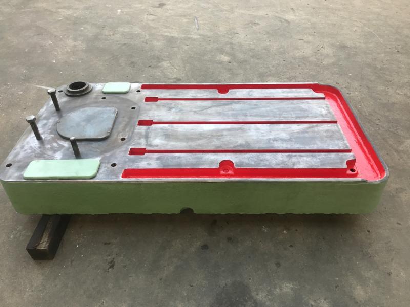 Aufspannplatte mit T-Nuten aus Stahlguß-Grauguß, Grundplatte von Radialbohrmaschine